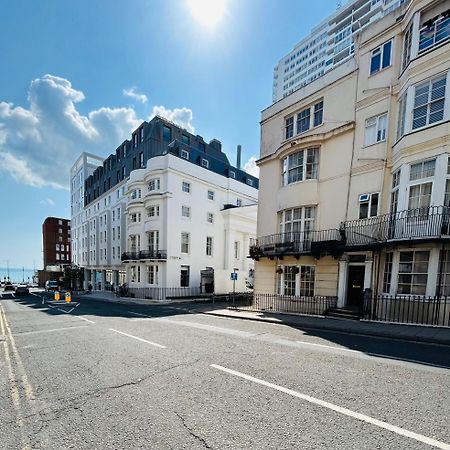 Two Top Central Beach Studios - Also Separate Spa Cabin And Watersports Brighton Eksteriør billede