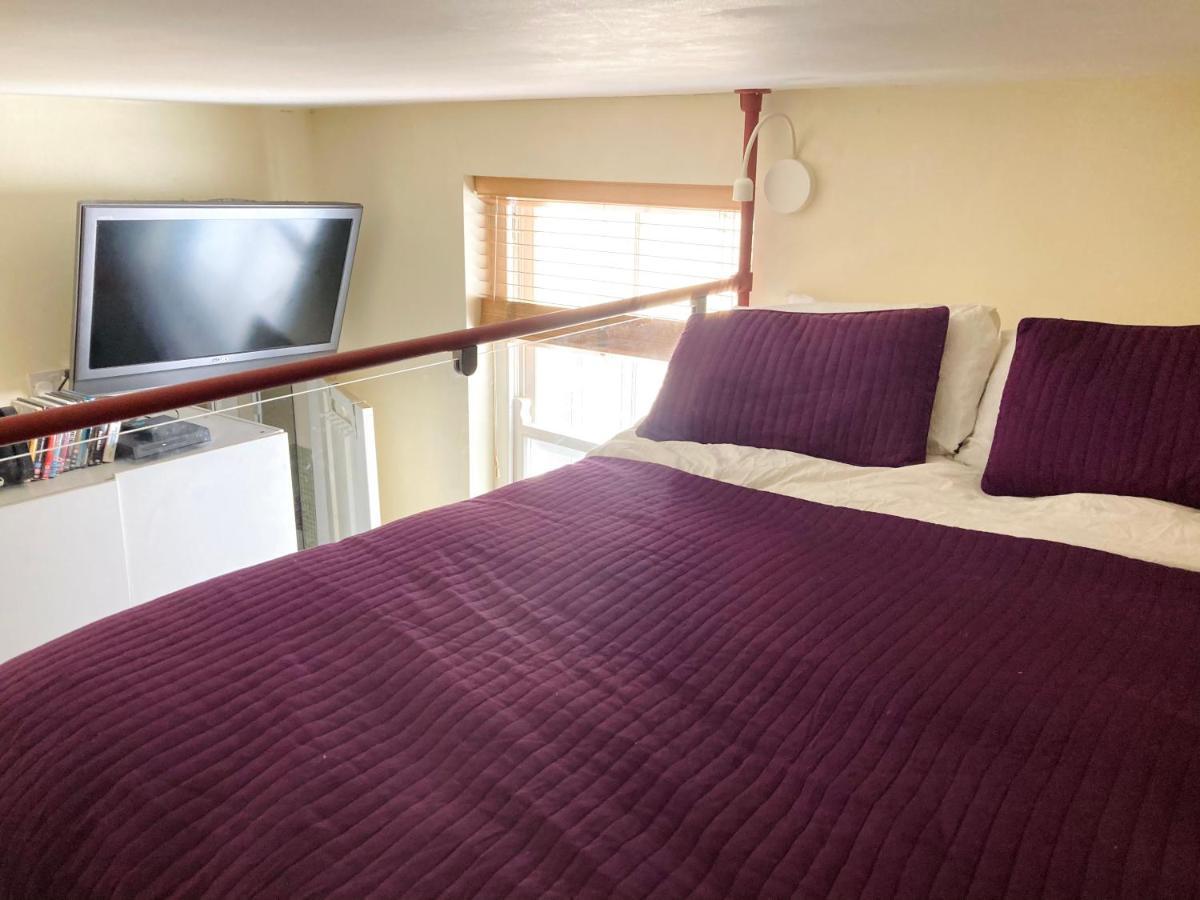 Two Top Central Beach Studios - Also Separate Spa Cabin And Watersports Brighton Eksteriør billede