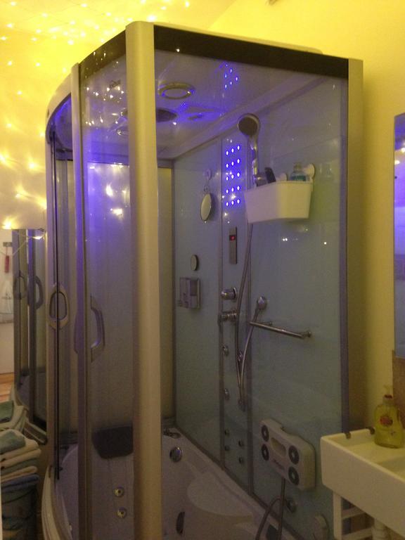 Two Top Central Beach Studios - Also Separate Spa Cabin And Watersports Brighton Værelse billede