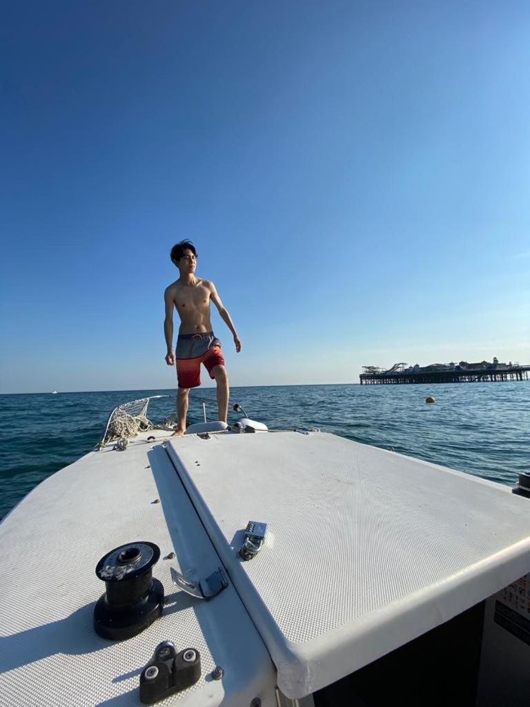 Two Top Central Beach Studios - Also Separate Spa Cabin And Watersports Brighton Eksteriør billede