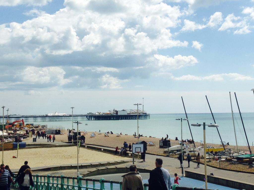 Two Top Central Beach Studios - Also Separate Spa Cabin And Watersports Brighton Eksteriør billede